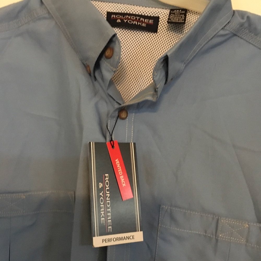 Men’s long sleeve shirt